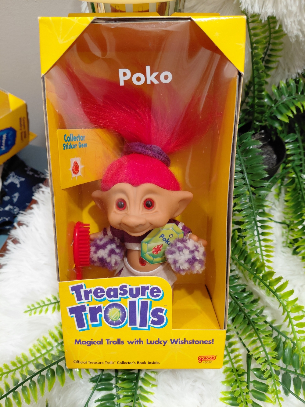 Poko Treasure Trolls Doll with Bright Pink Hair